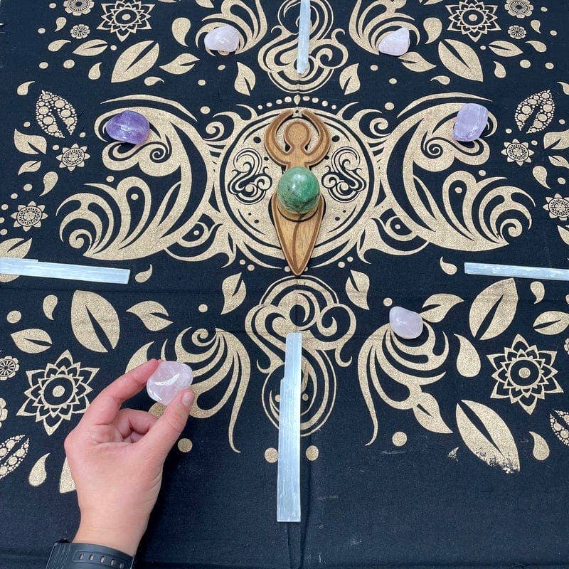 Angel Flower Crystal Grid Cloth - Alter/Tarot Cloth